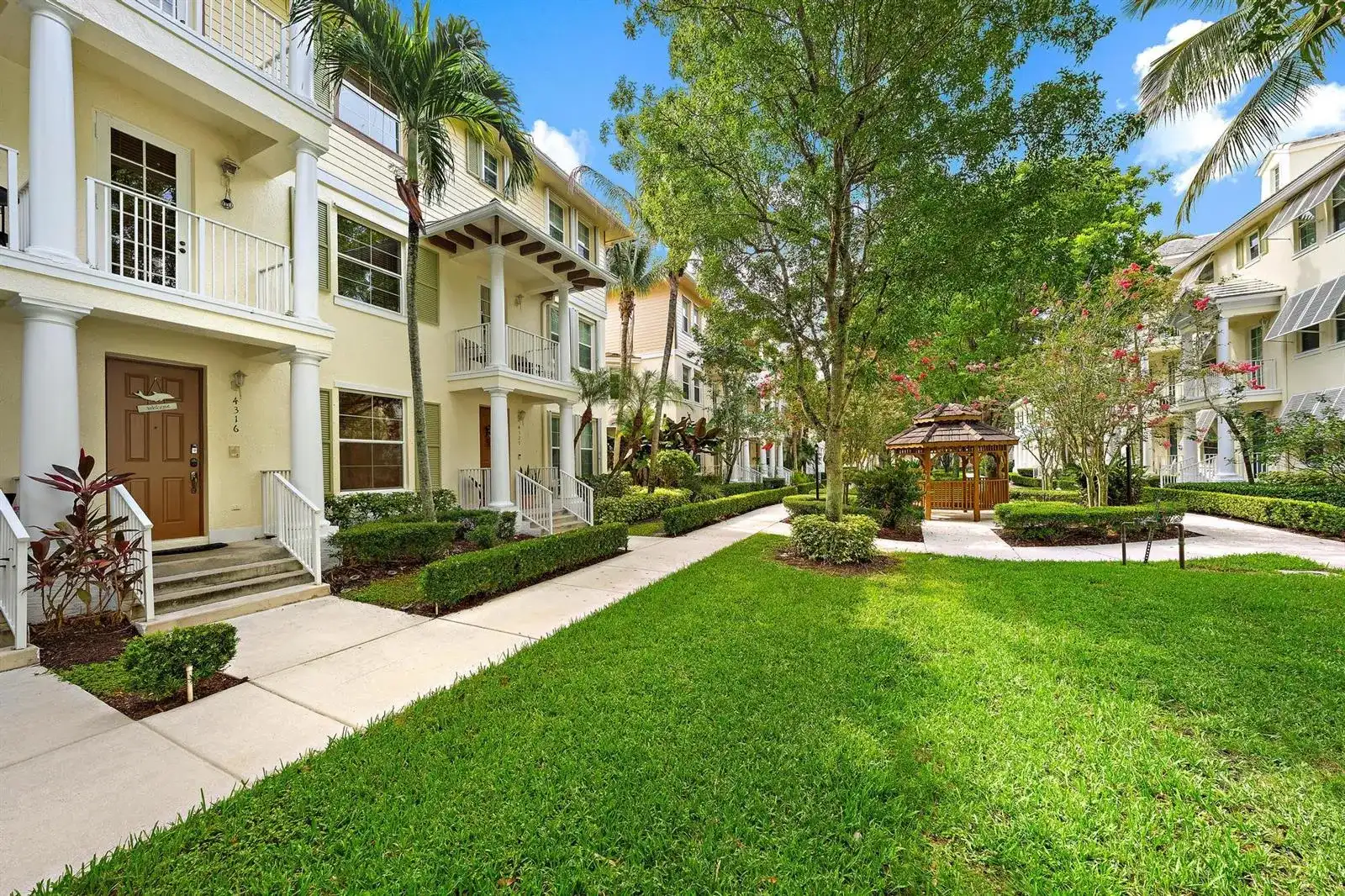 4316 Blowing Point Place, Jupiter FL 33458
