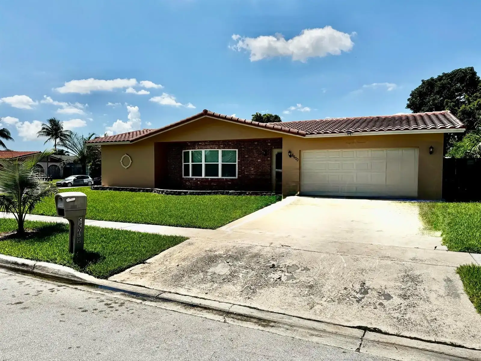 6600 NW 23rd Street, Margate FL 33063
