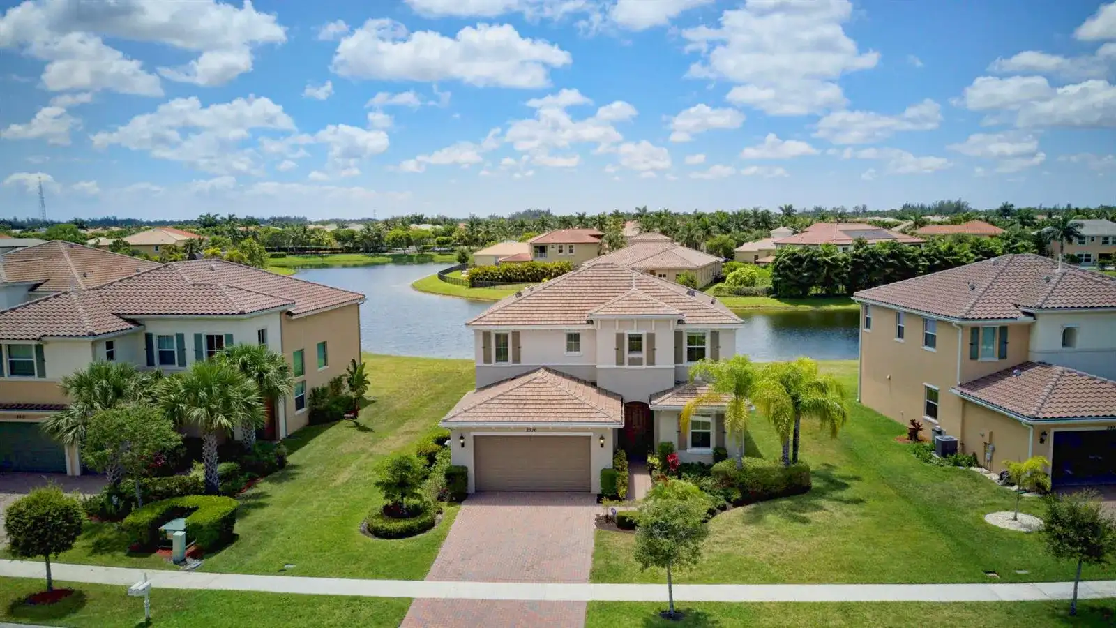 2916 Payson Way, Wellington FL 33414