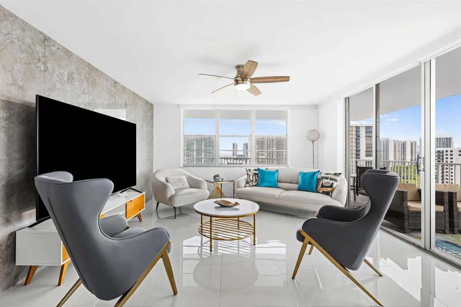 2851 NE 183rd Street # 2117, Aventura FL 33160