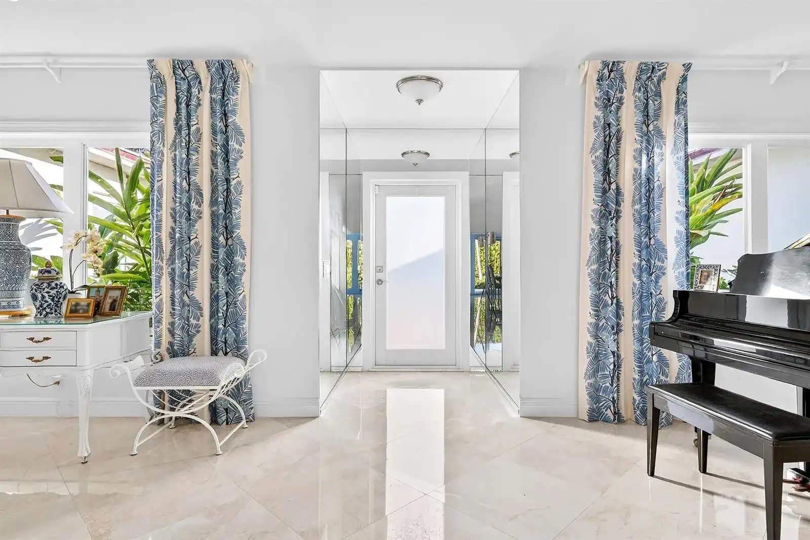 107 E Inlet Drive, Palm Beach FL 33480
