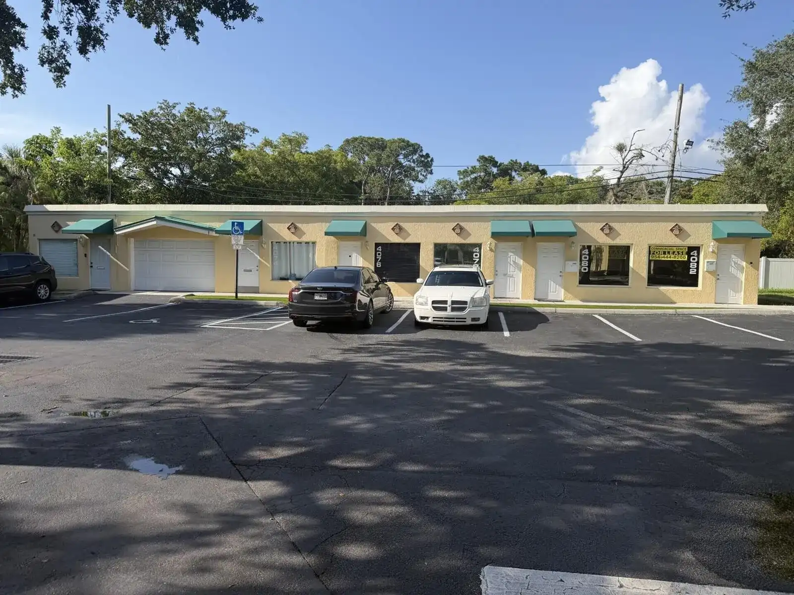 4074 W Broward Boulevard, Plantation FL 33317