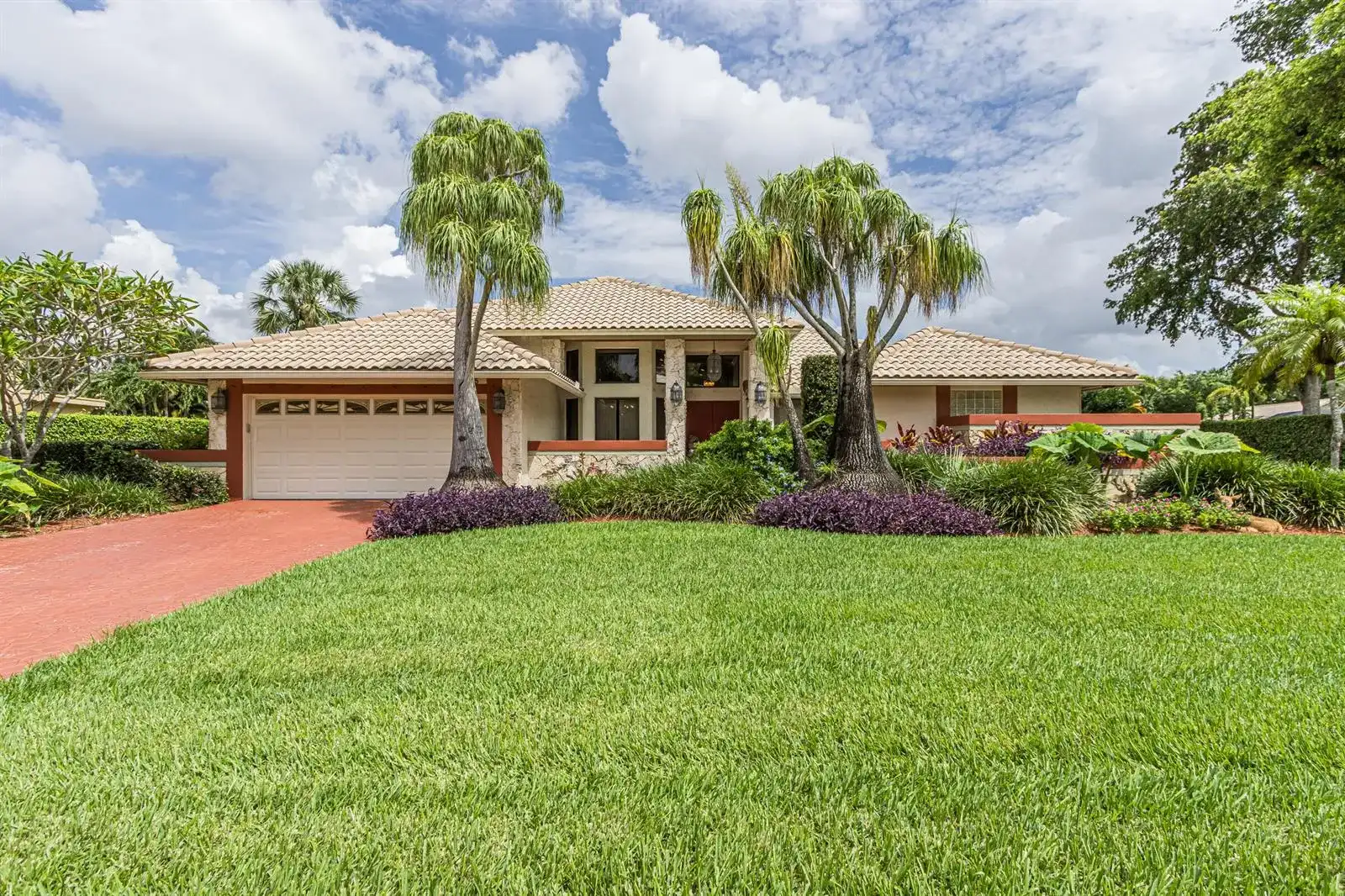 8255 NW 51st Court, Coral Springs FL 33067