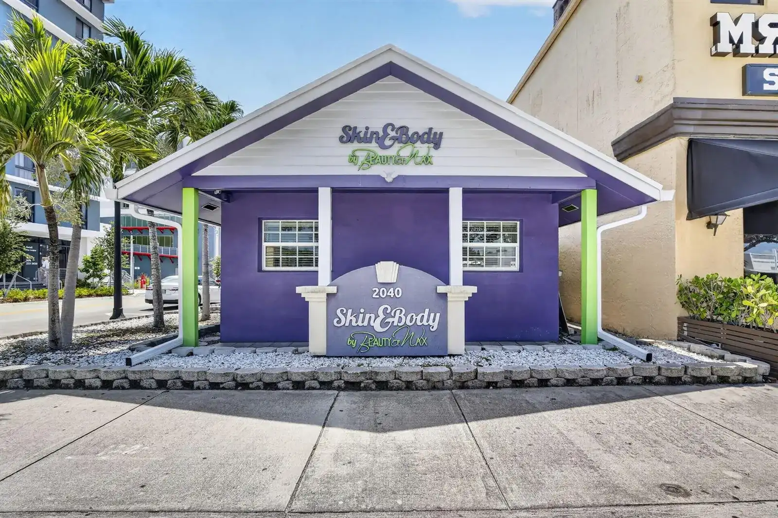 2040 Polk Street, Hollywood FL 33020