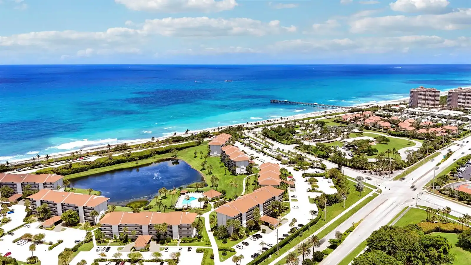 401 S Seas Drive # 203, Jupiter FL 33477