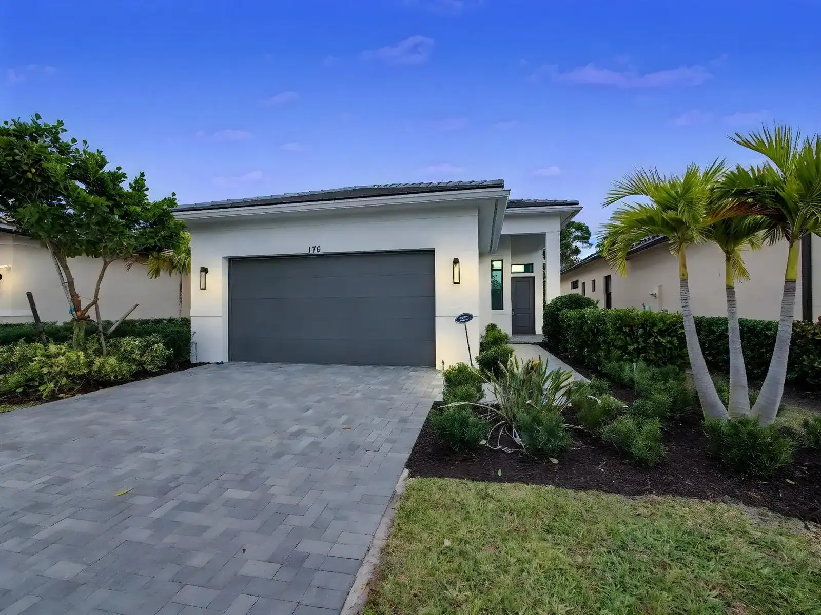 176 SE Via Sangro, Port St. Lucie FL 34952