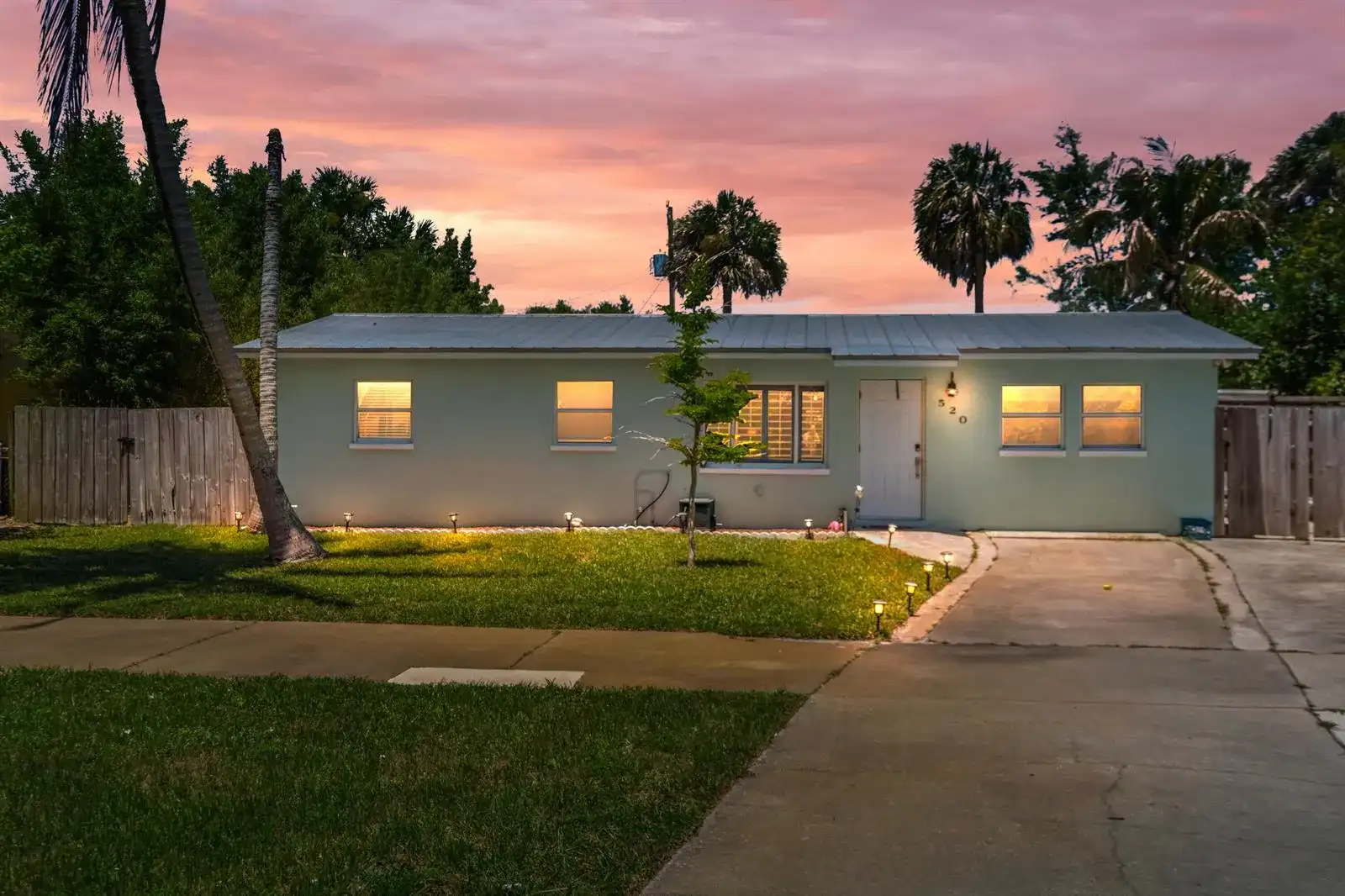 520 SE Dolphin Drive, Stuart FL 34996