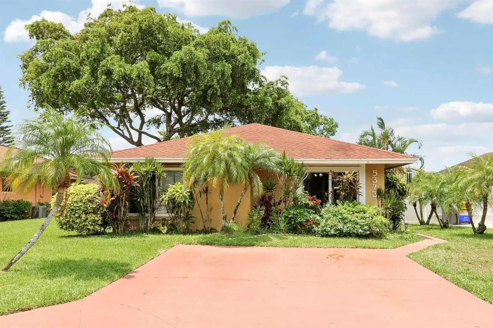 5373 Gene Circle, West Palm Beach FL 33415