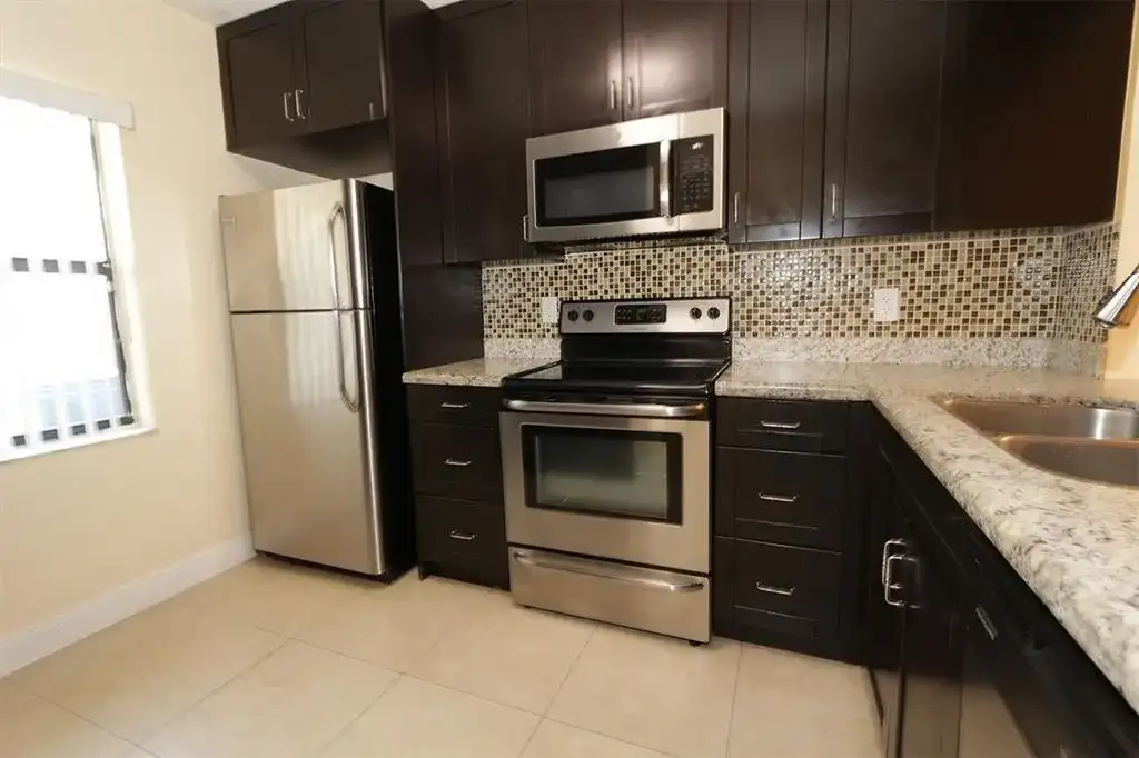 2987 NW 110th Avenue, Sunrise FL 33322