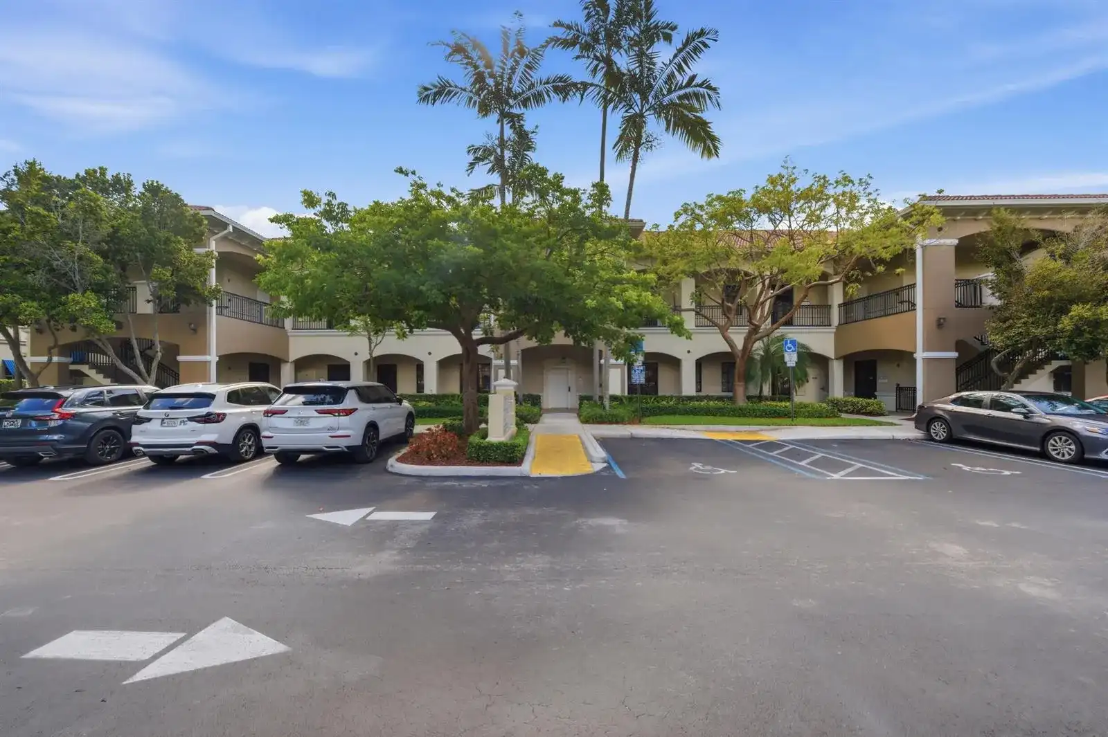 7301 Wiles Road # 202, Coral Springs FL 33067