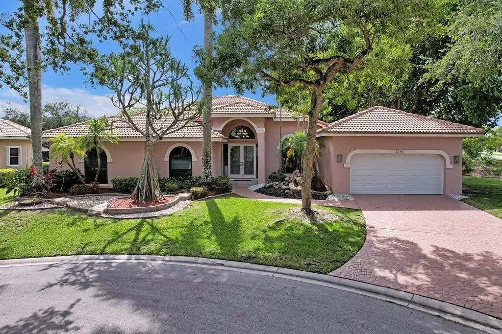2150 Warwick Hills Way, Coral Springs FL 33071