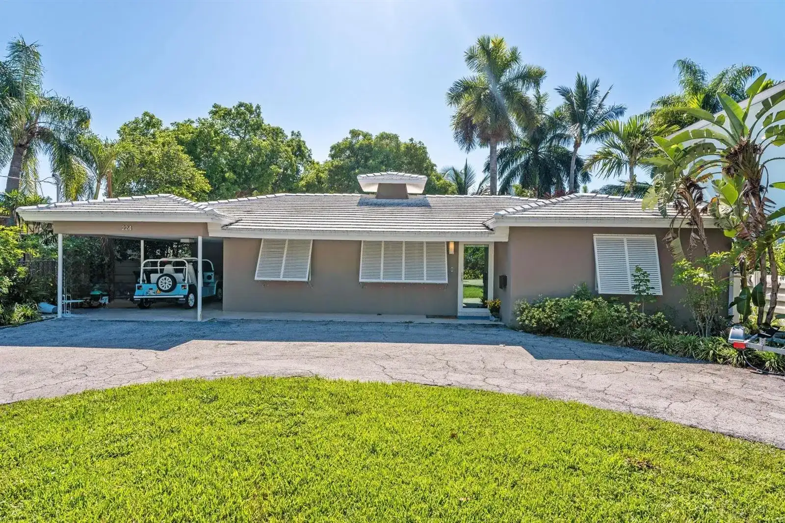 224 N Gordon Road, Fort Lauderdale FL 33301