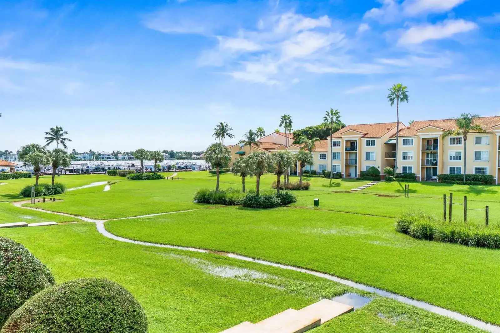 145 Yacht Club Way # 210, Hypoluxo FL 33462