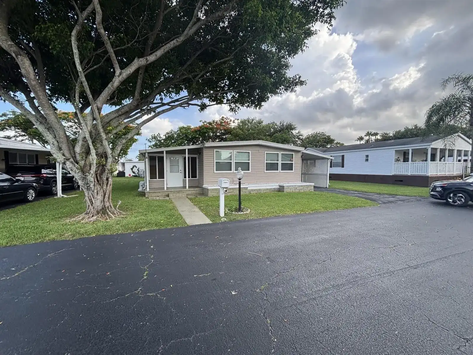 4530 NW 68th Court, Coconut Creek FL 33073