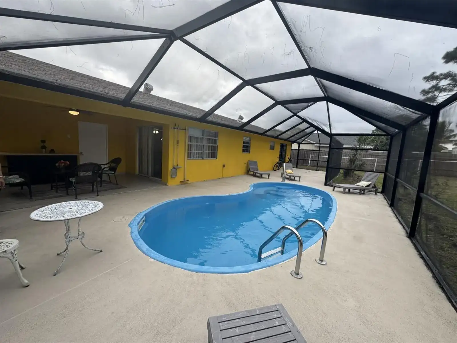 882 SE Walters Terrace, Port St. Lucie FL 34983