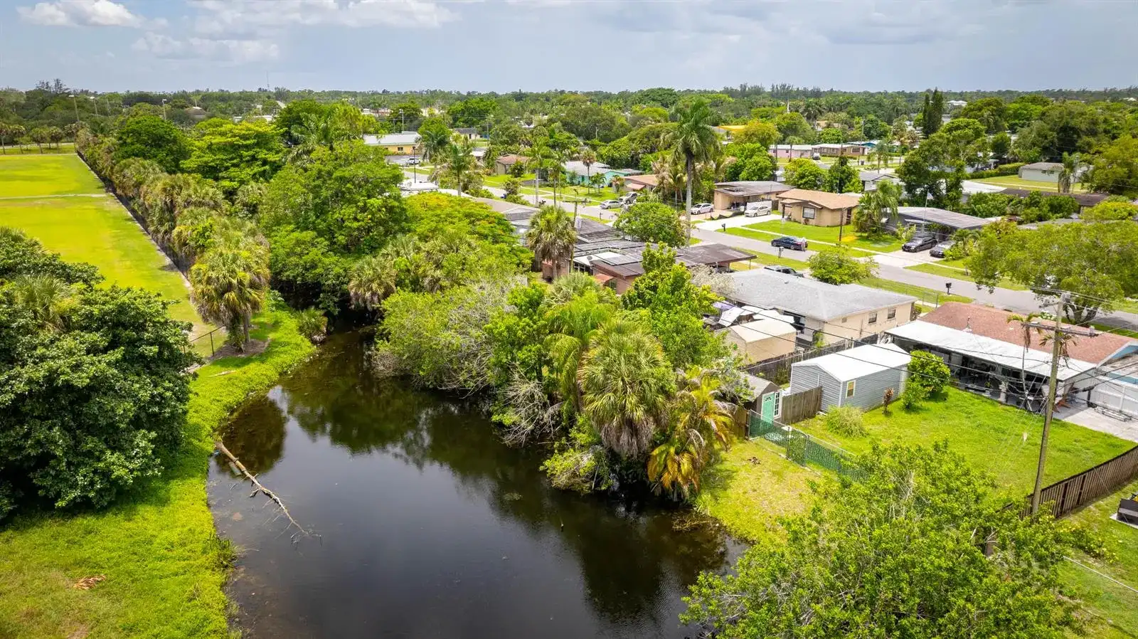 764 Camellia Drive, Royal Palm Beach FL 33411