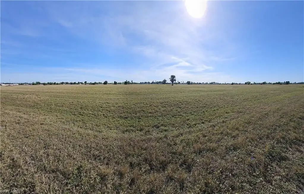 2016 NE 17th Terrace, Cape Coral FL 33909