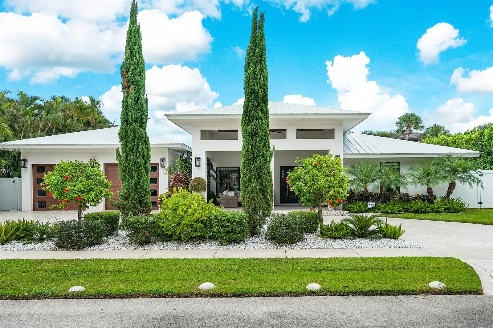 1117 Lake Drive, Delray Beach FL 33444