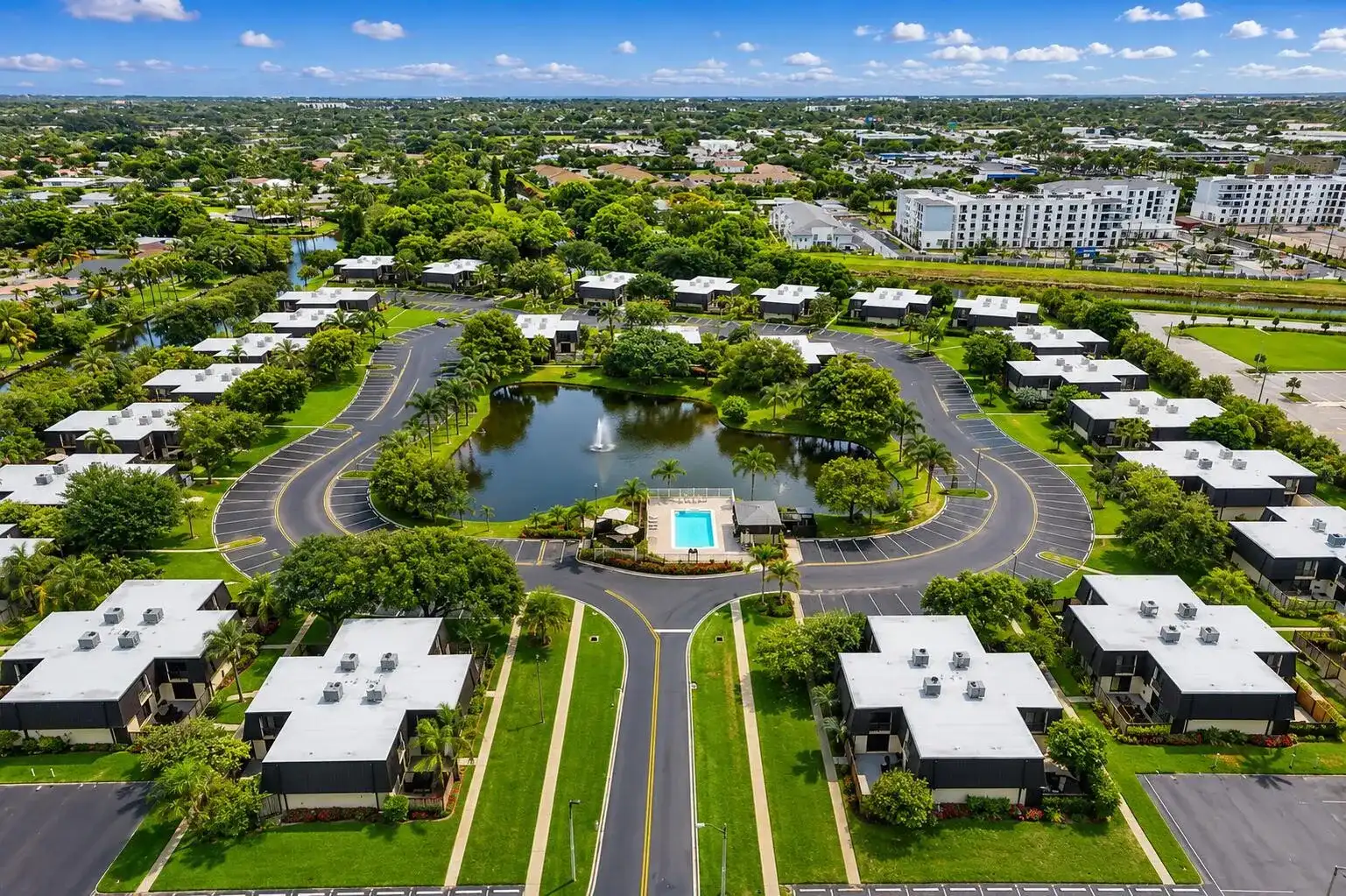2333 Waterside Drive, Lake Worth FL 33461