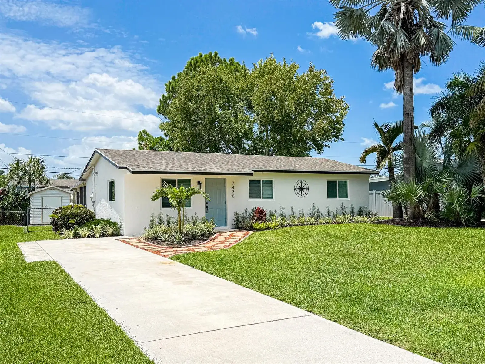 7430 Cocoanut Drive, Lake Worth FL 33467
