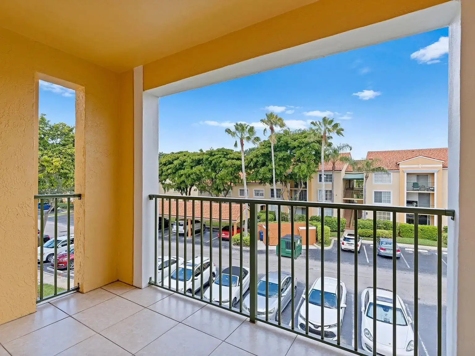 135 Yacht Club Way # 305, Hypoluxo FL 33462
