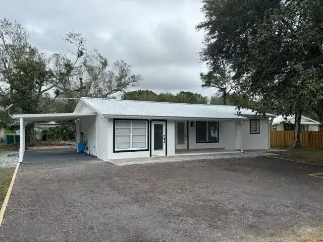 7683 NW 92nd Court, Okeechobee FL 34972