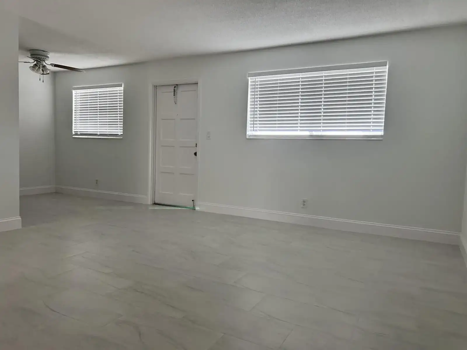 402 Lake Shore Drive # 103, Lake Park FL 33403