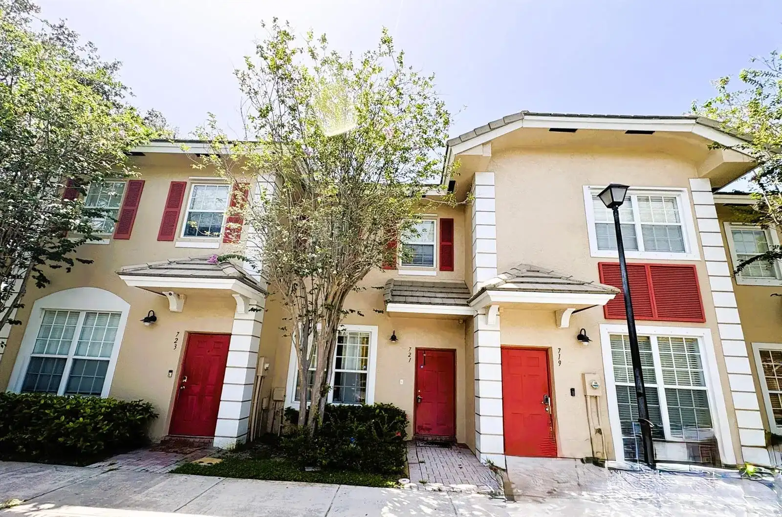 721 NW 42nd Avenue, Plantation FL 33317