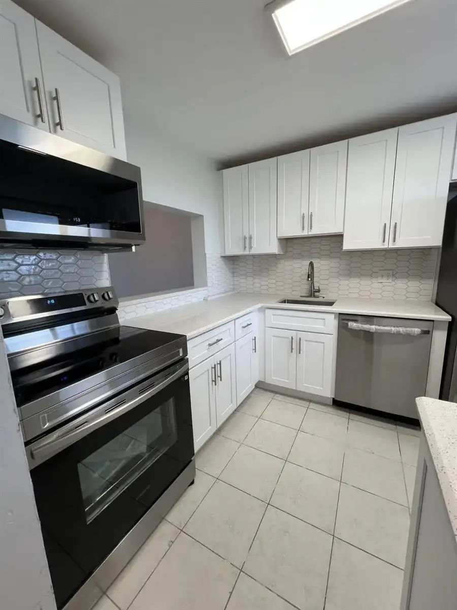 5961 NW 2nd Avenue # 506, Boca Raton FL 33487