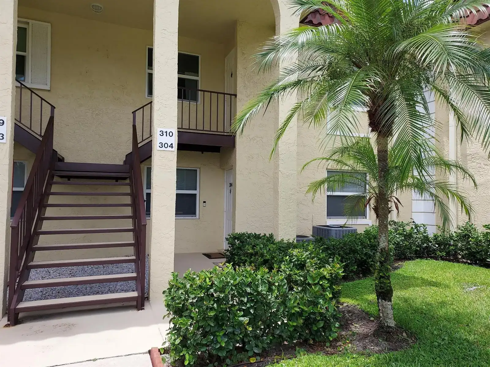 717 S US HIGHWAY 1 # 304, Jupiter FL 33477