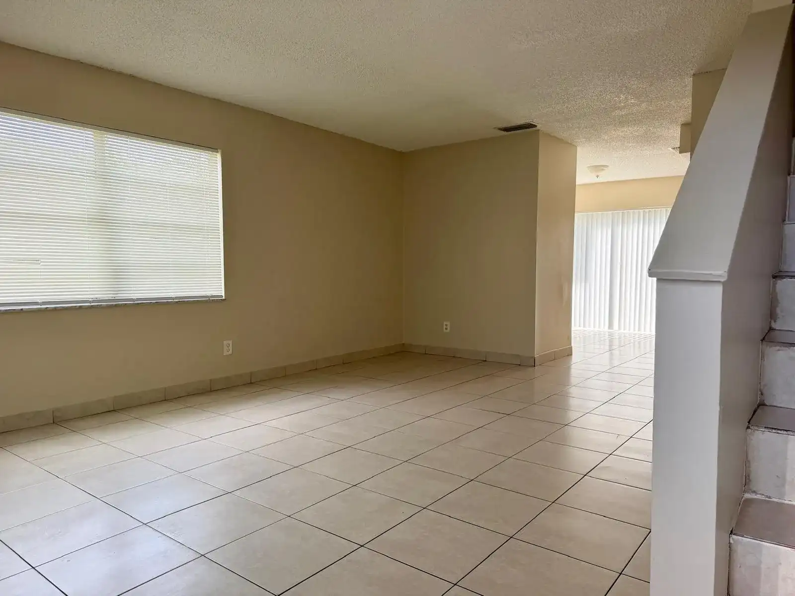 1920 NW 58th Terrace, Lauderhill FL 33313