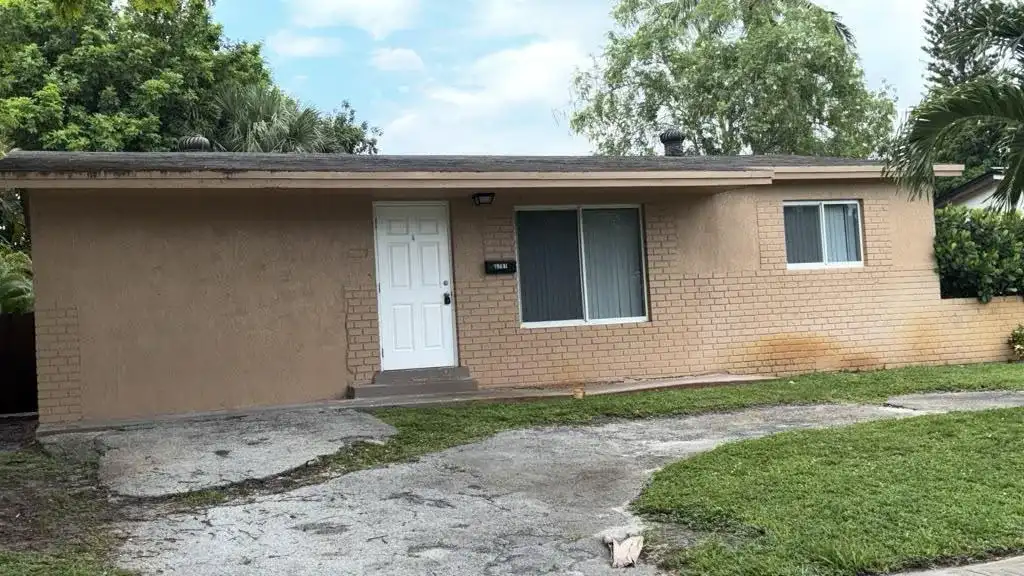6281 NW 14TH Court, Sunrise FL 33313