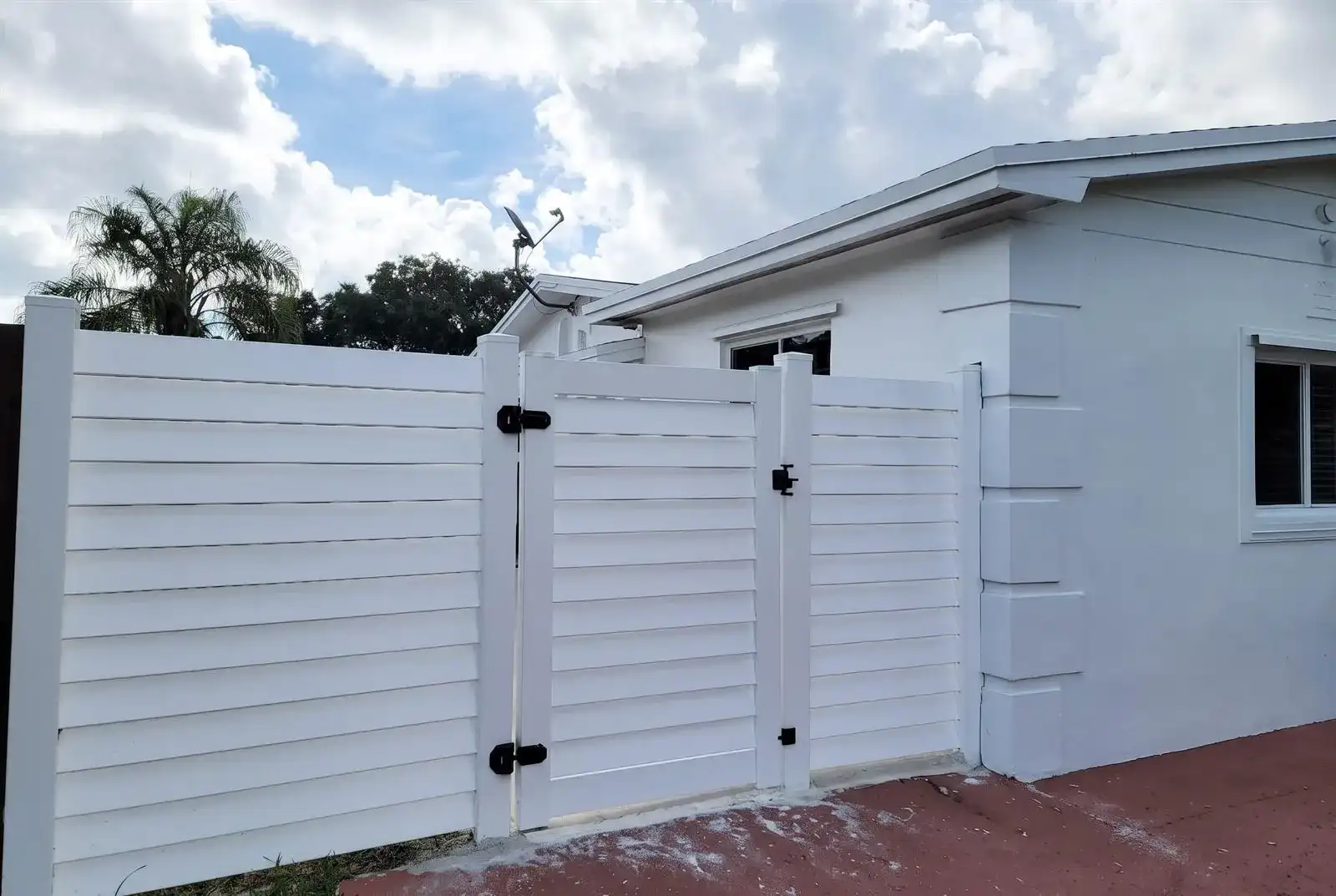 2021 NW 85TH Avenue, Pembroke Pines FL 33024