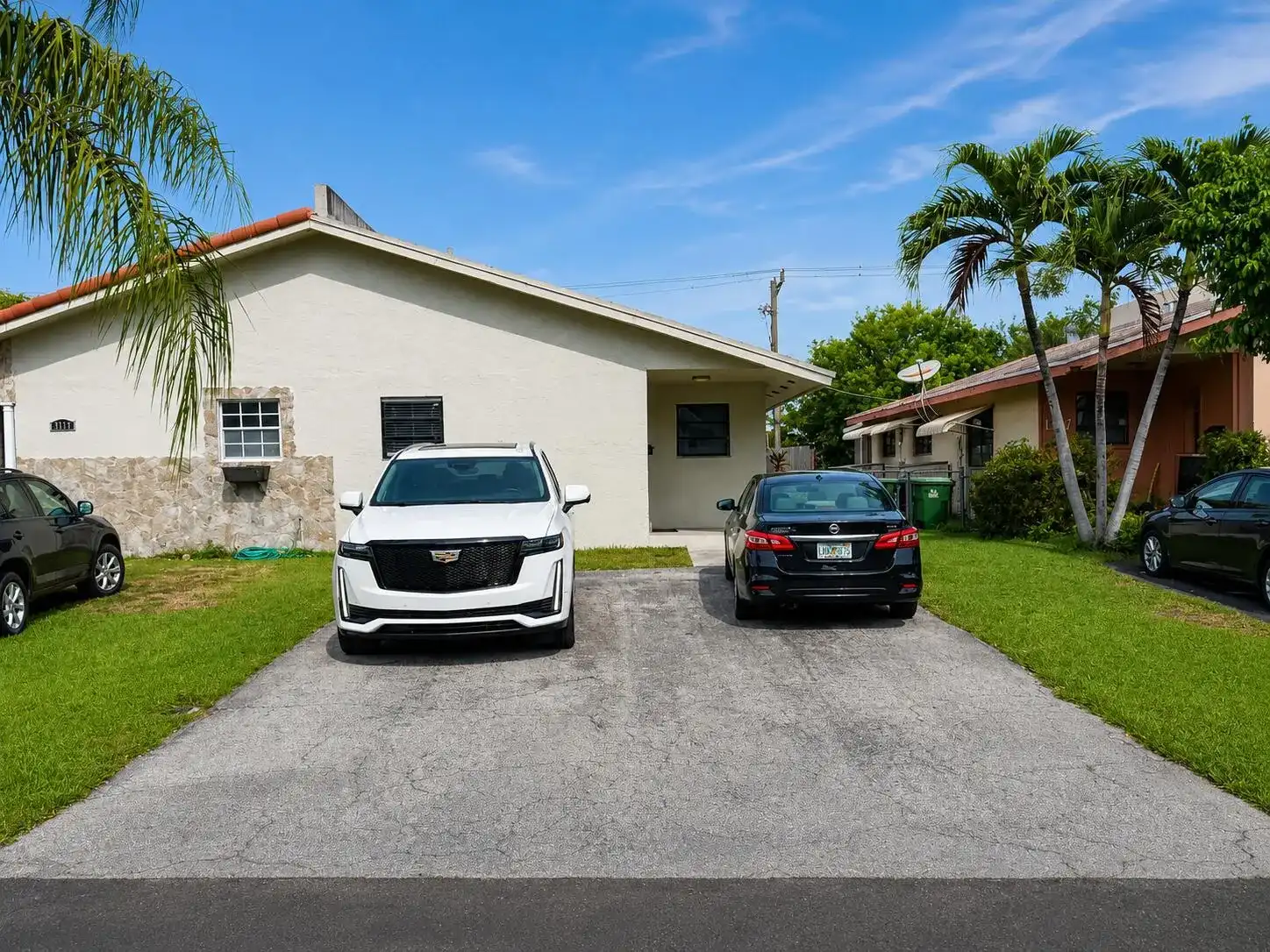 1115 NE 1st Court # B, Hallandale Beach FL 33009