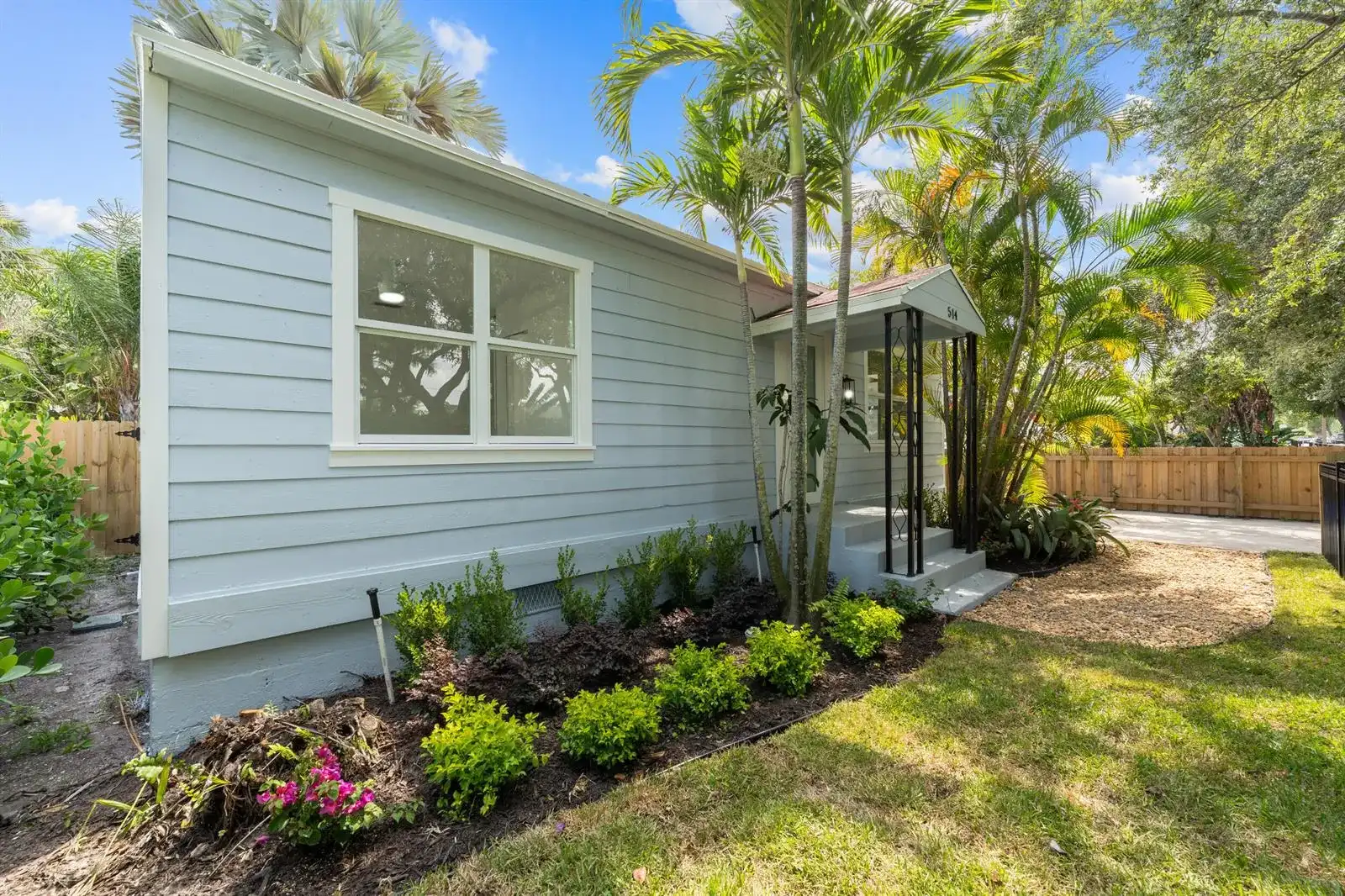 514 52ND Street, West Palm Beach FL 33407