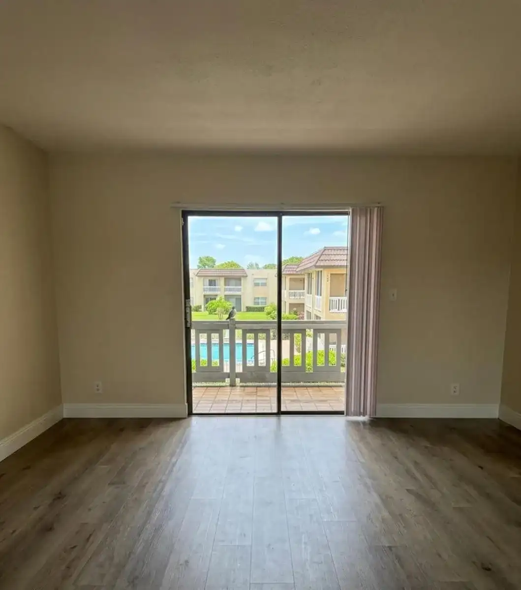 5861 NW 16TH Place # 303, Sunrise FL 33313
