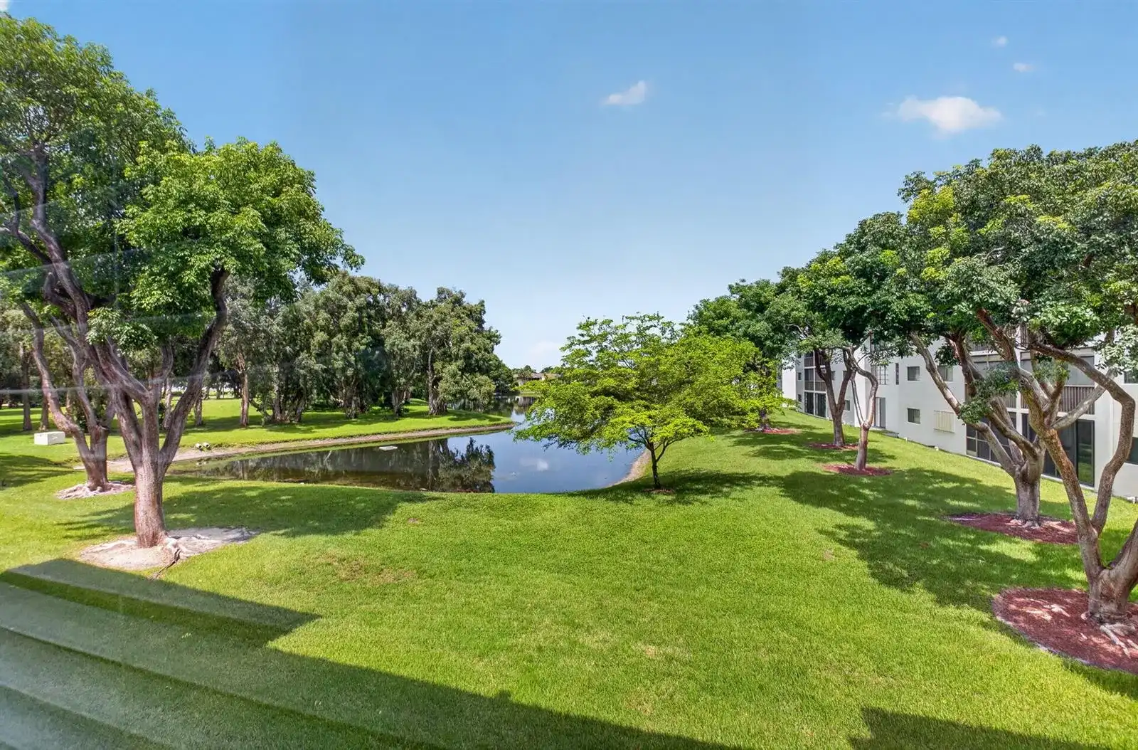 15075 WITNEY Road # 212, Delray Beach FL 33484