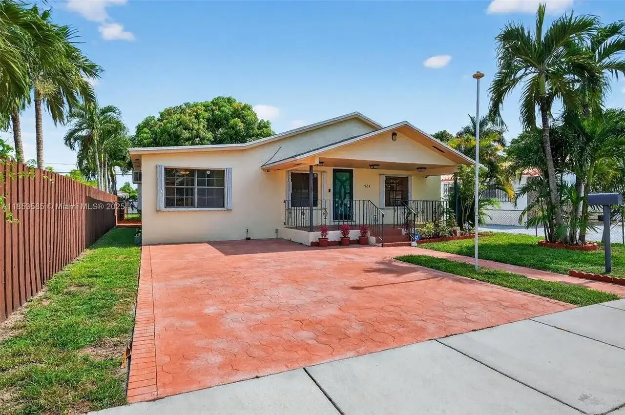 234 E 18TH Street, Hialeah FL 33010