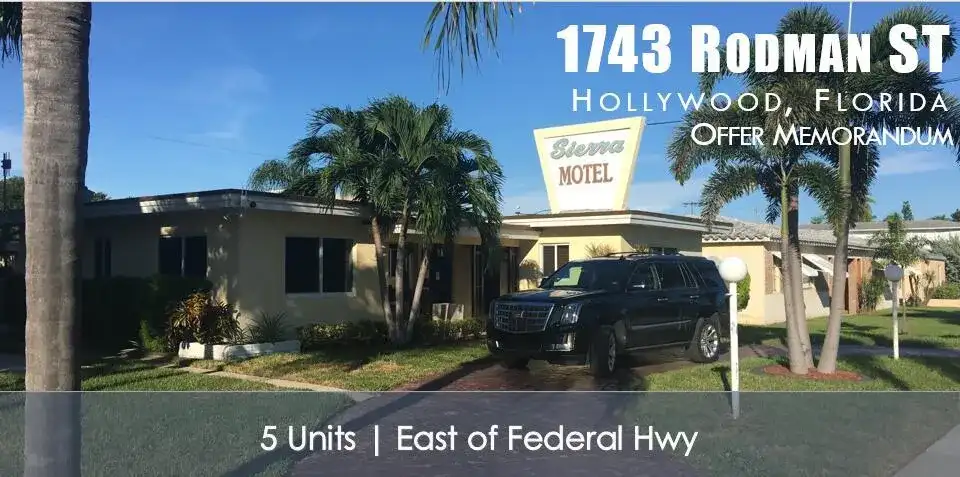 1743 RODMAN Street, Hollywood FL 33020