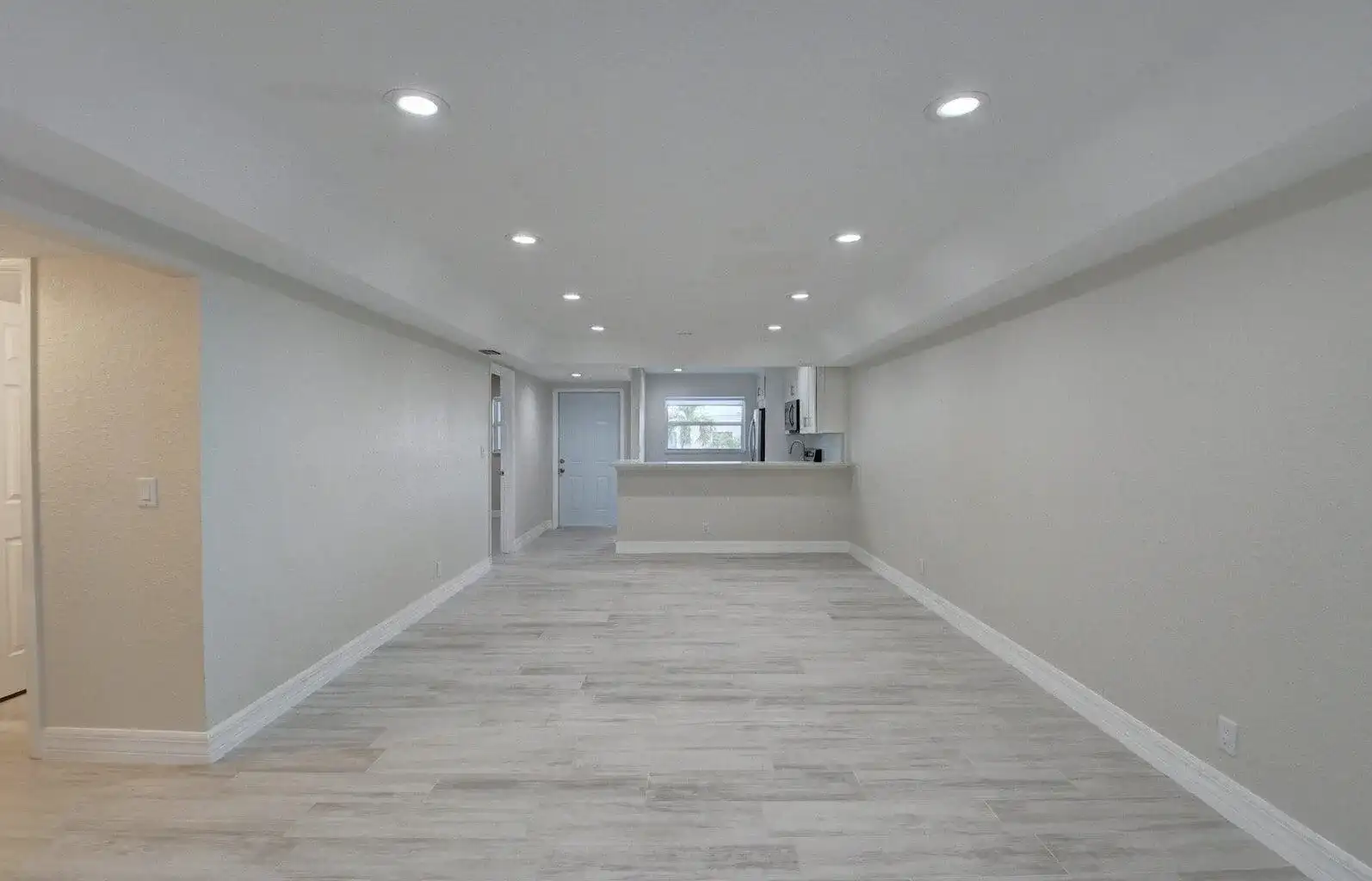 398 W Camino Real # 6, Boca Raton FL 33432