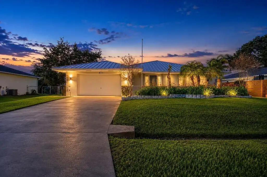 651 SE DEGAN Drive, Port St. Lucie FL 34983