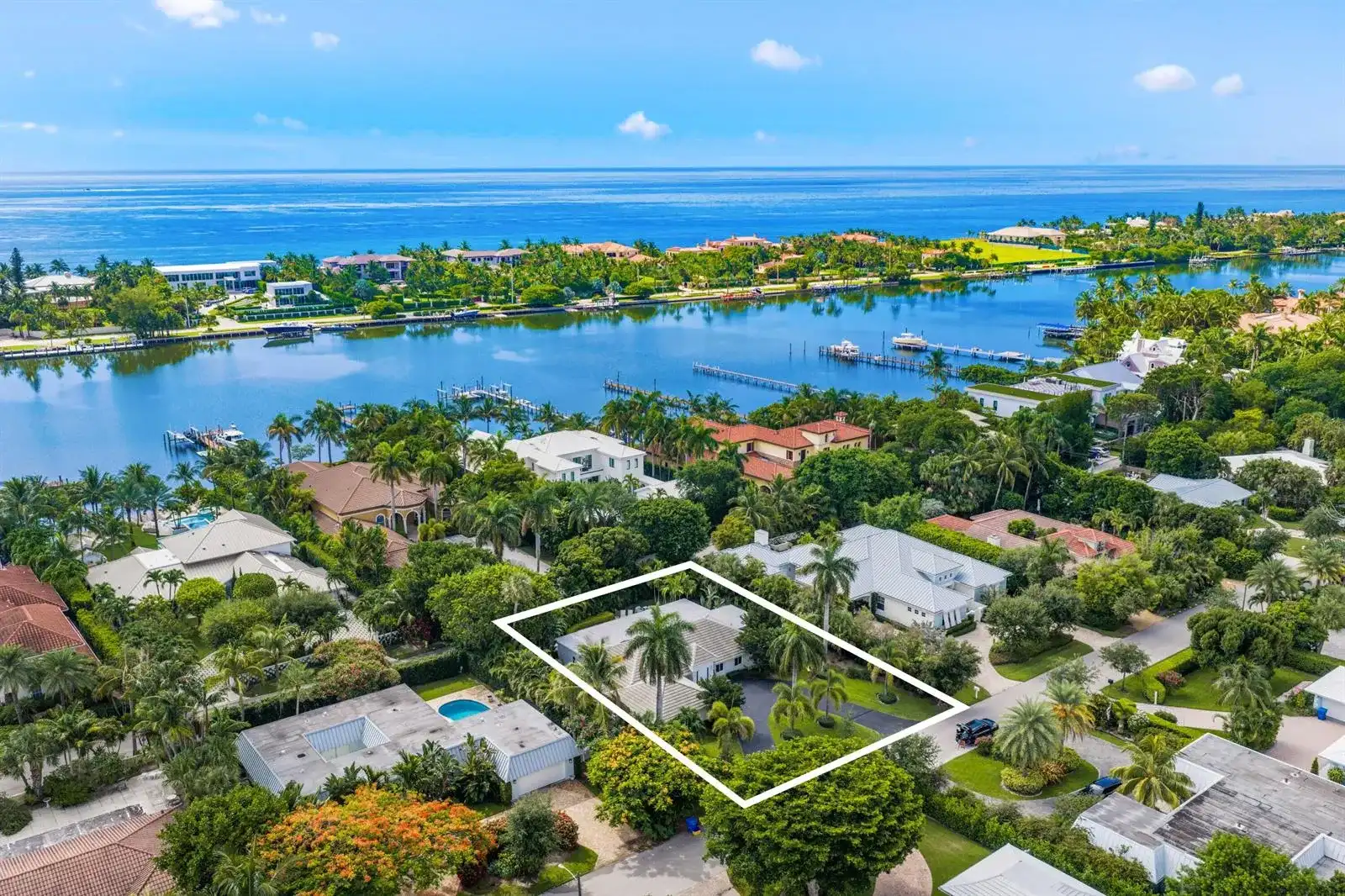 1386 S Atlantic Drive, Lantana FL 33462