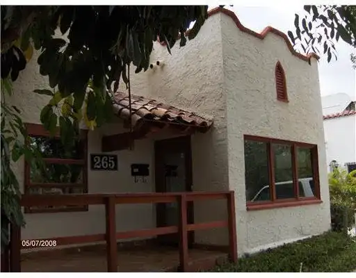 265 NE 5th Avenue, Delray Beach FL 33483