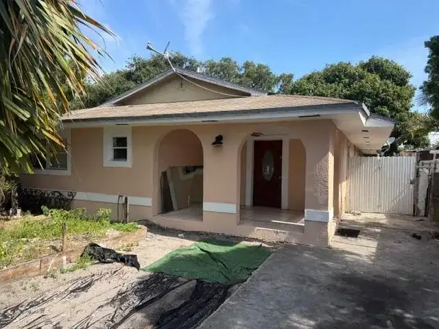 2975 NW 96TH Street, Miami FL 33147