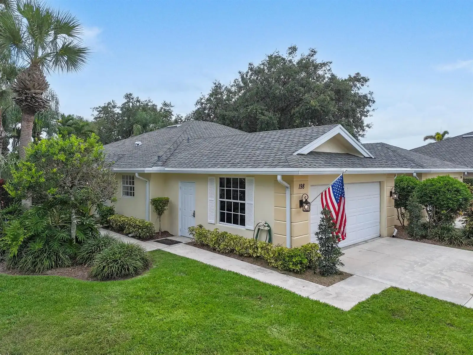 198 Brier Circle, Jupiter FL 33458
