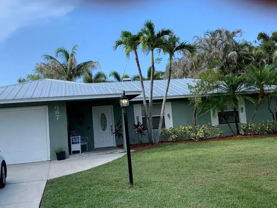 687 NE Maranta Terrado, Jensen Beach FL 34957