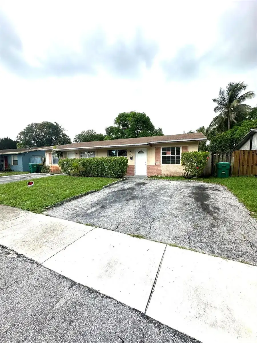 5644 NW 14th Court, Lauderhill FL 33313