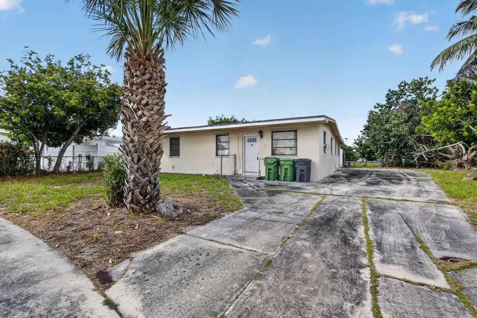 189 Morgans Way, Palm Springs FL 33461