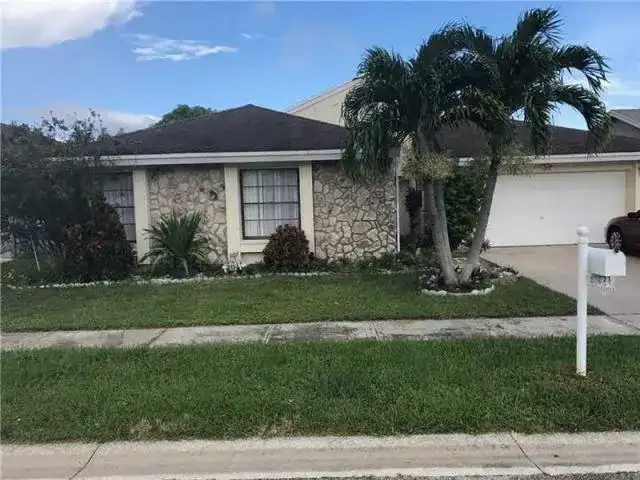 21071 Woodspring Avenue, Boca Raton FL 33428