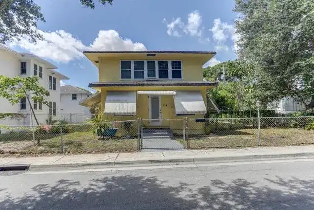 314 CRANESNEST Way, West Palm Beach FL 33401